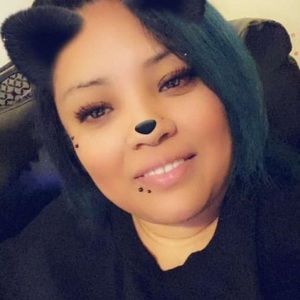 Meet your Posher, Nena